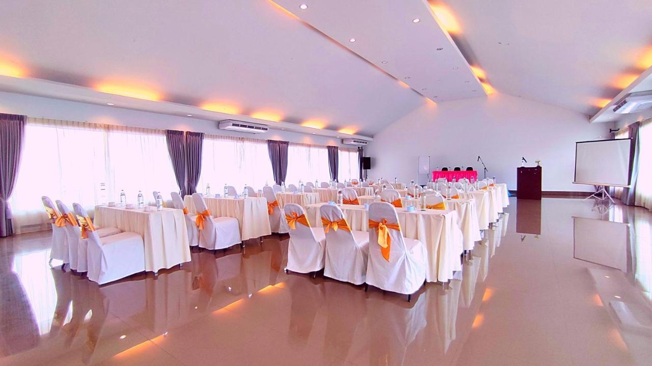 Gazebo 4*